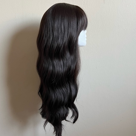 24” Daily Use Black Long Wavy Heat Resistant Synthetic Fiber Full Wig With Bangs - Picture 5 of 11